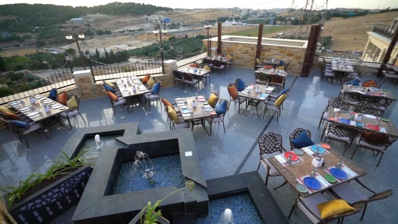 Opal Hotel Amman Bagian luar foto